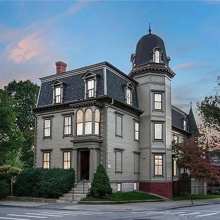 The Underwood-Hale House Hotel Providence Exterior photo